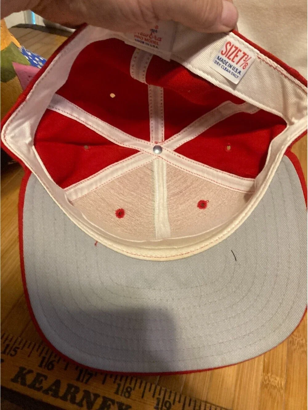 New Era Denny's Fitted Baseball Hat USA Pro Model Mens 7 3/8 Red 1980s-1990s